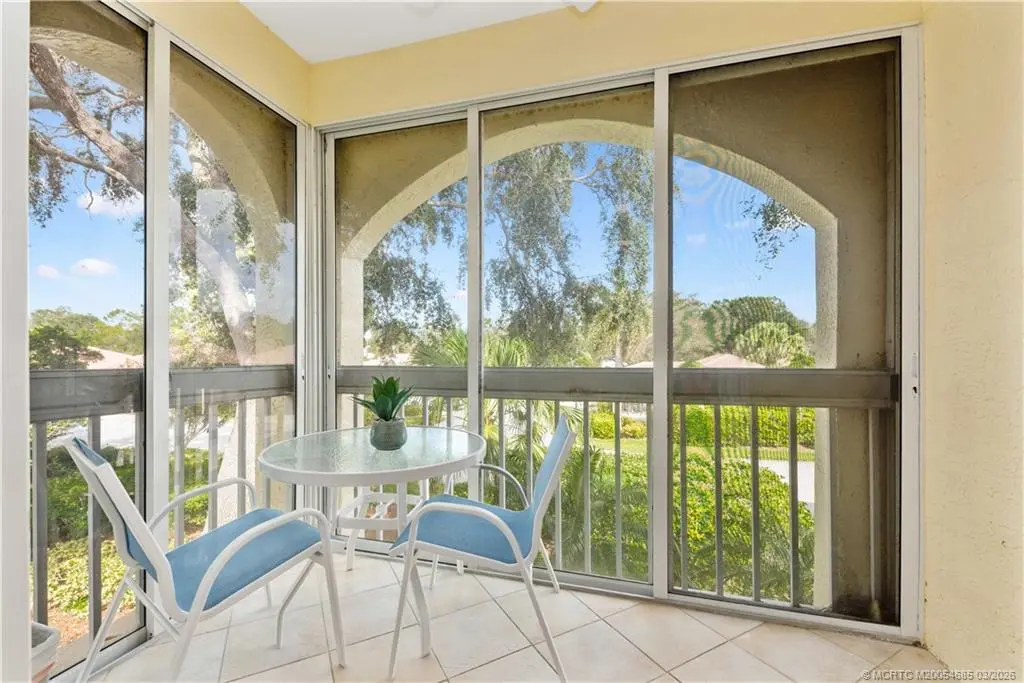 Photo of Listing #M20054685