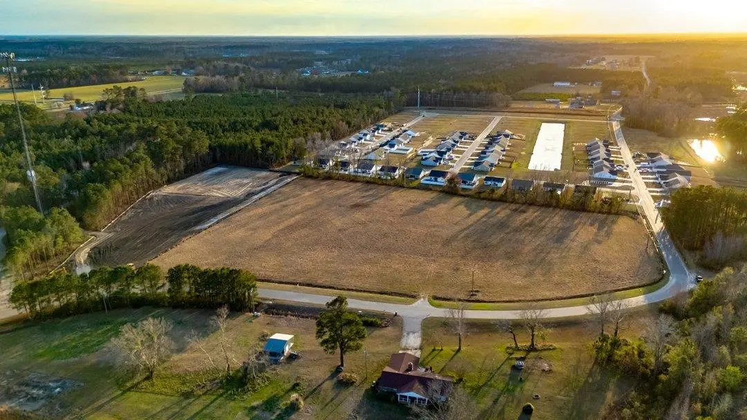 Photo of Listing #2605775