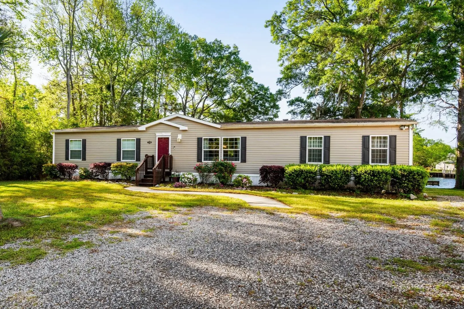 Photo of Listing #2605943