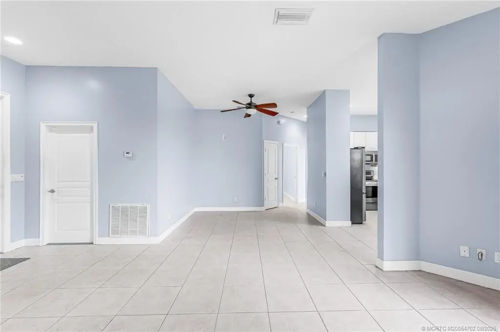 4 of 37 - 615 Canoe Park Circle, Port St. Lucie, FL