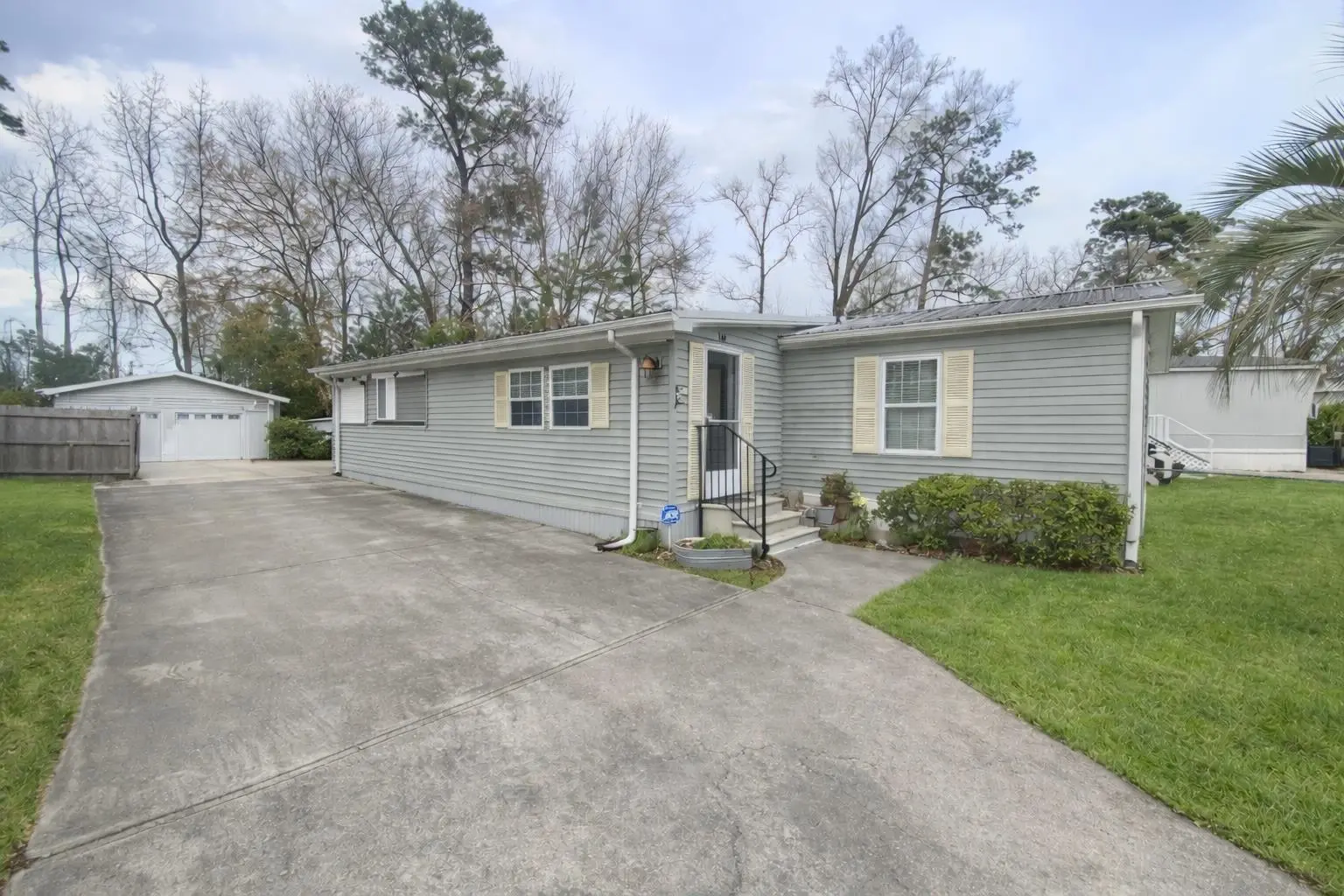 Photo of Listing #2606006