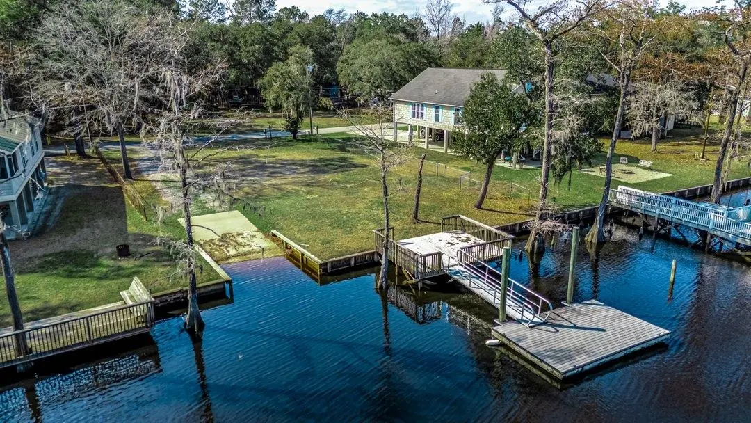 Photo of Listing #2606133