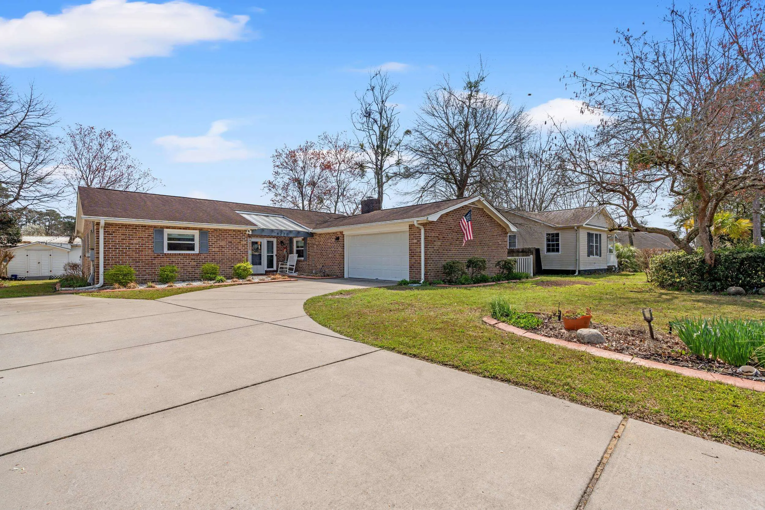 Photo of Listing #2606227