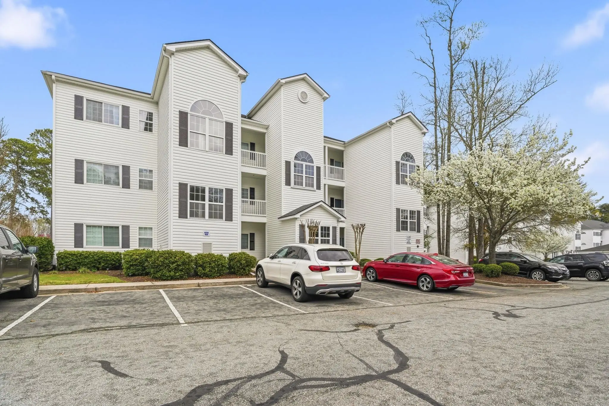 Photo of Listing #2606281