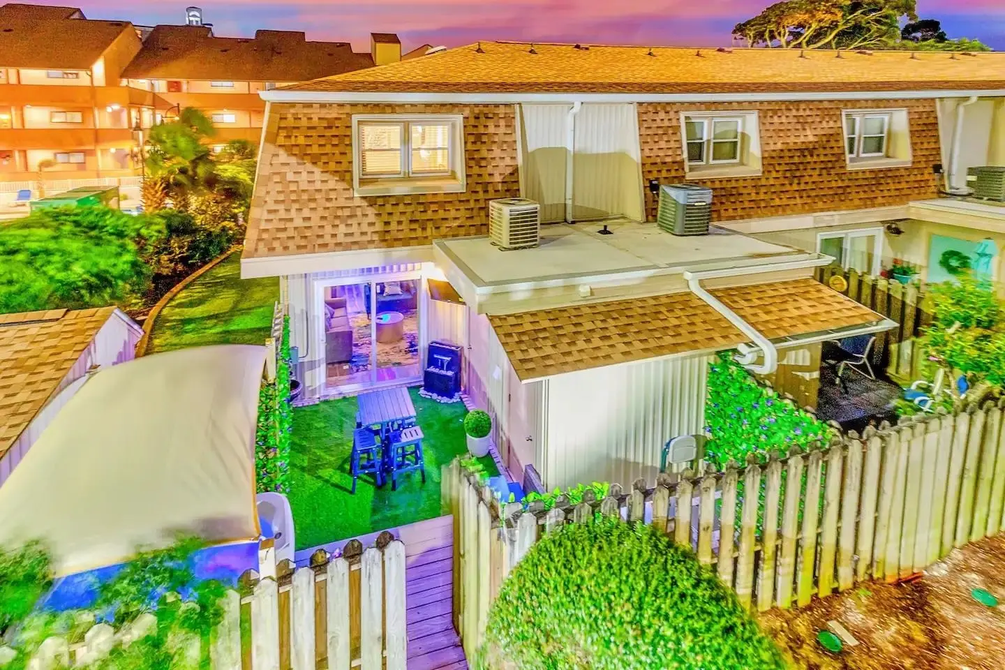 Photo of Listing #2606282