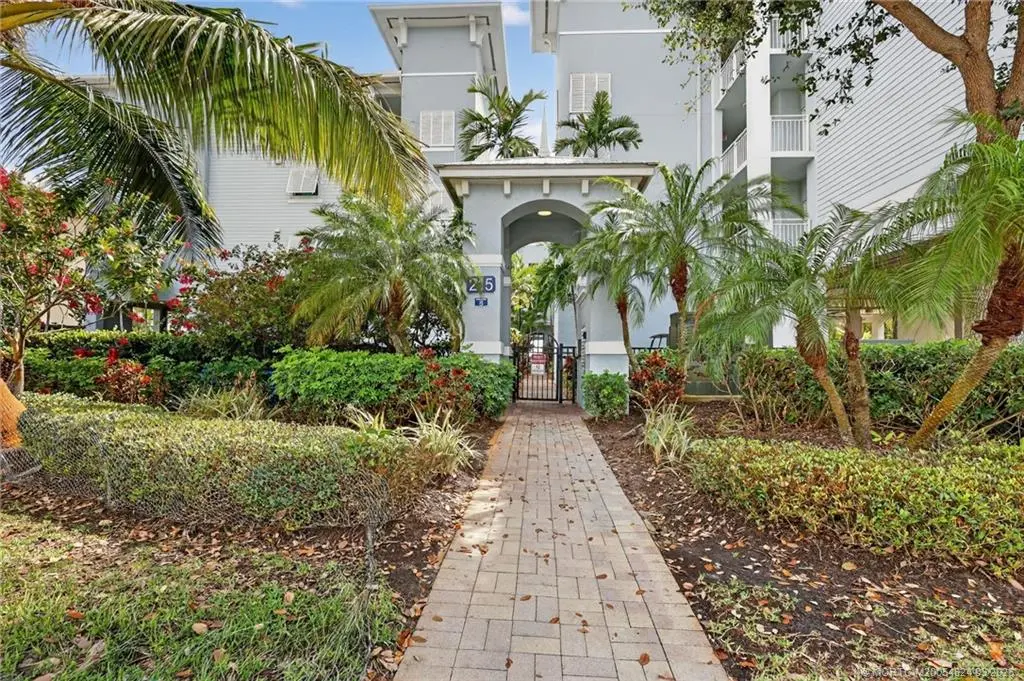 5 of 73 - 215 Flagler Avenue 203, Stuart, FL