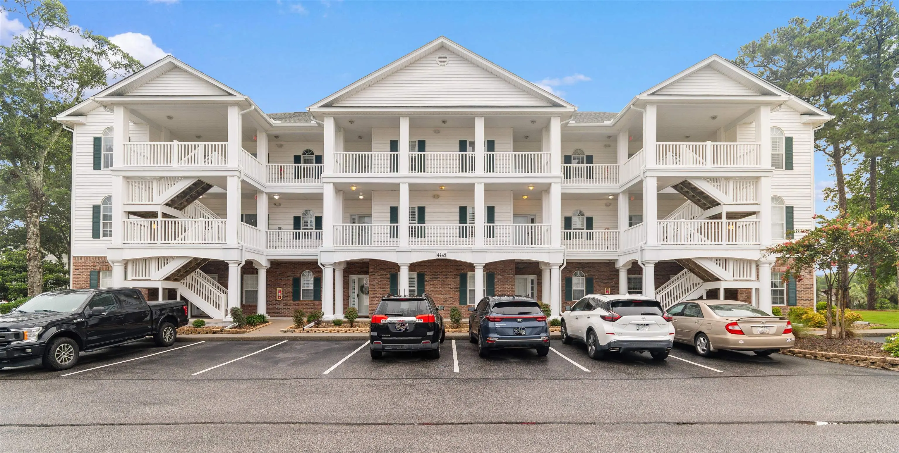 Photo of Listing #2606633