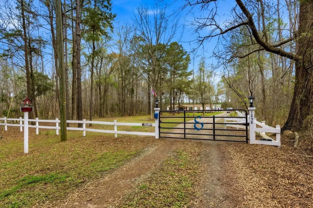 Photo of Listing #2606640