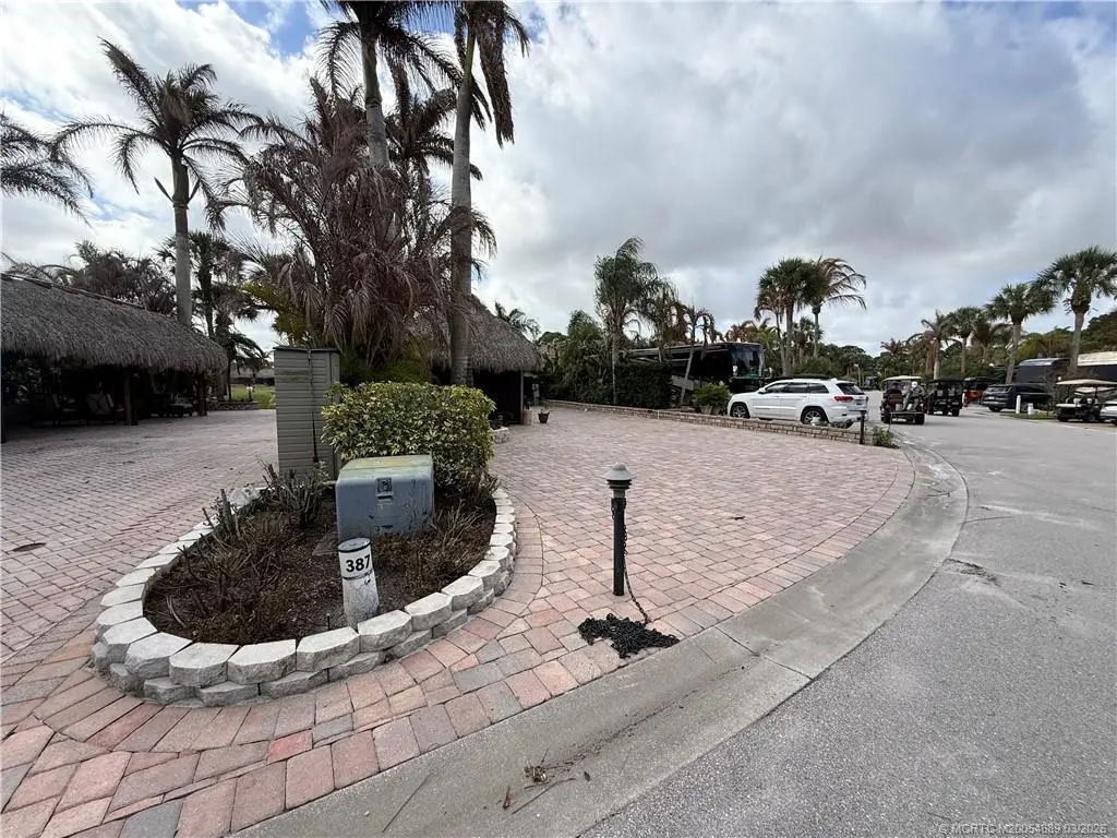 387 Boundary Drive, Port St. Lucie
