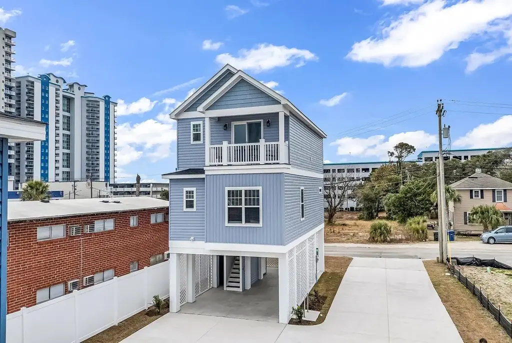 306 6th Ave. N, Myrtle Beach