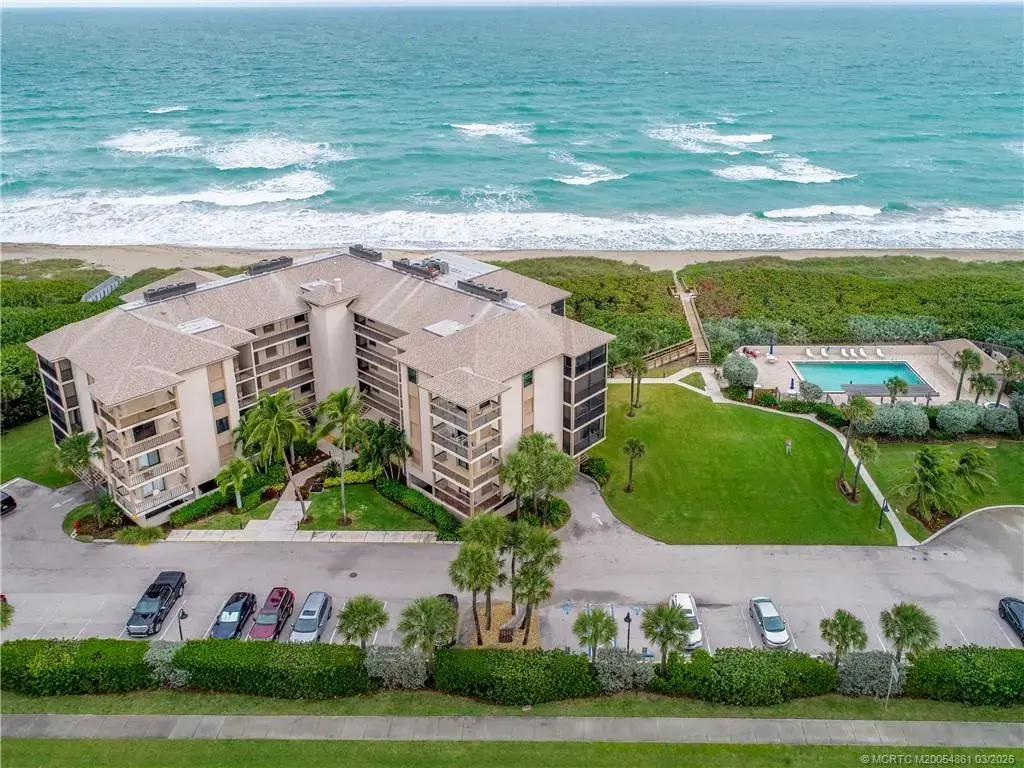 2641 Ocean Boulevard 405, Stuart