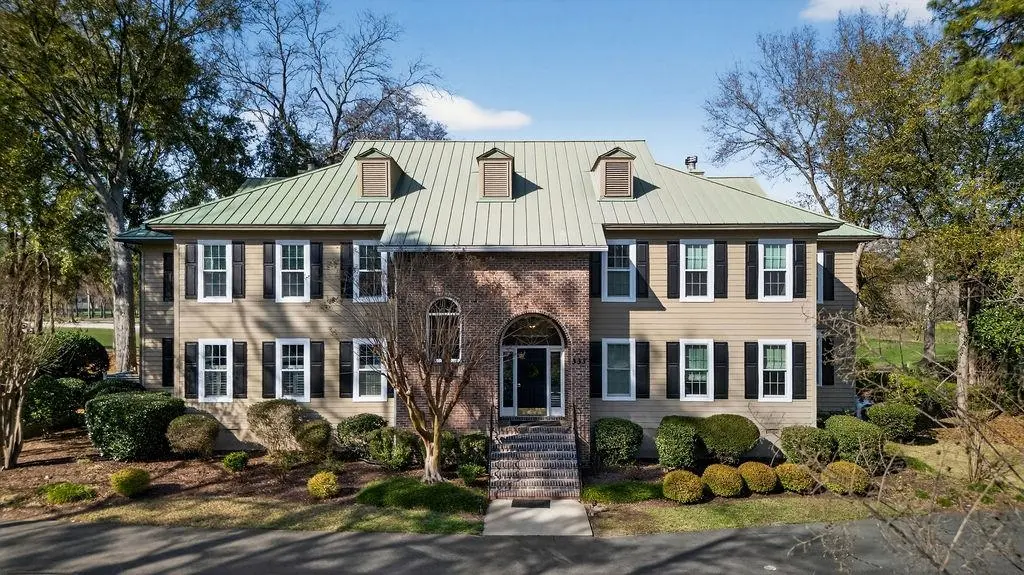 Photo of Listing #2606891