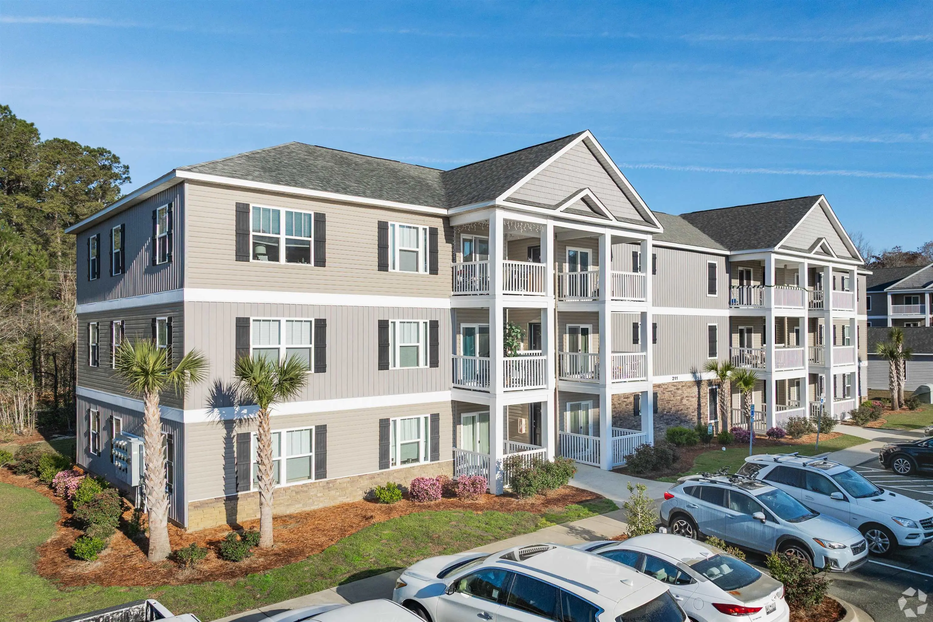 Photo of Listing #2607003