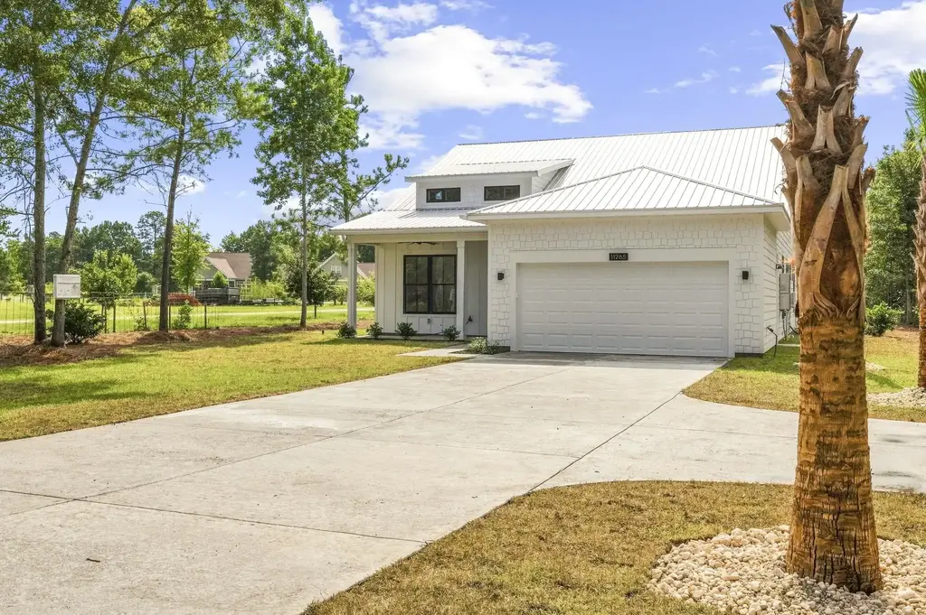 11265 Mcdowell Shortcut Rd., Murrells Inlet