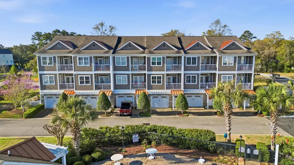 122 Oyster Bay Dr. 102, Murrells Inlet