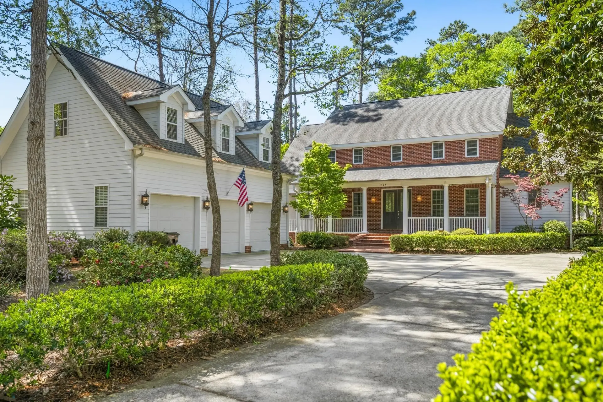 Photo of Listing #2607094