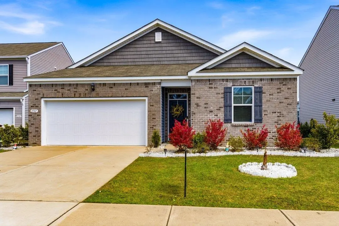 Photo of Listing #2607101