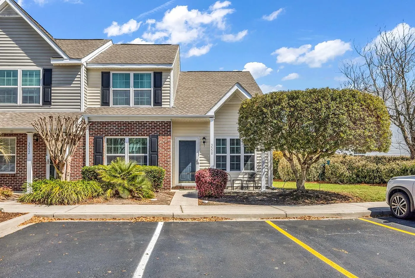 Photo of Listing #2607140