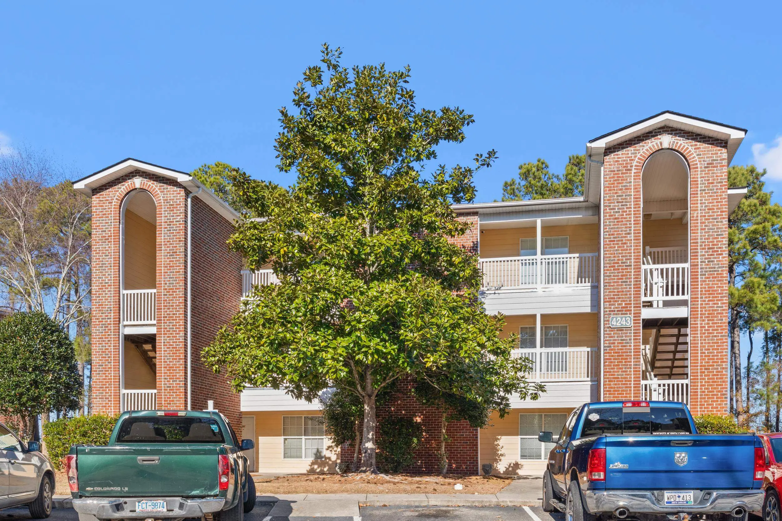 Photo of Listing #2607205