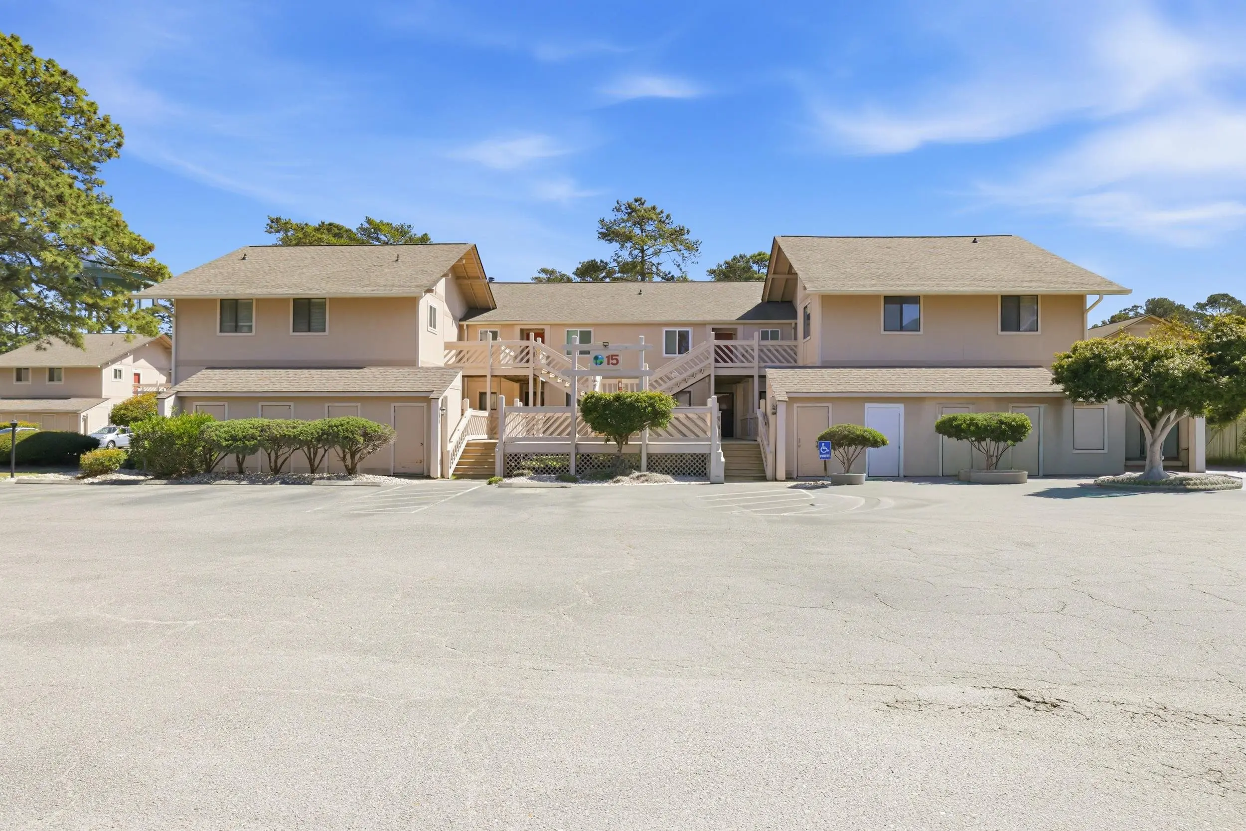 Photo of Listing #2607238