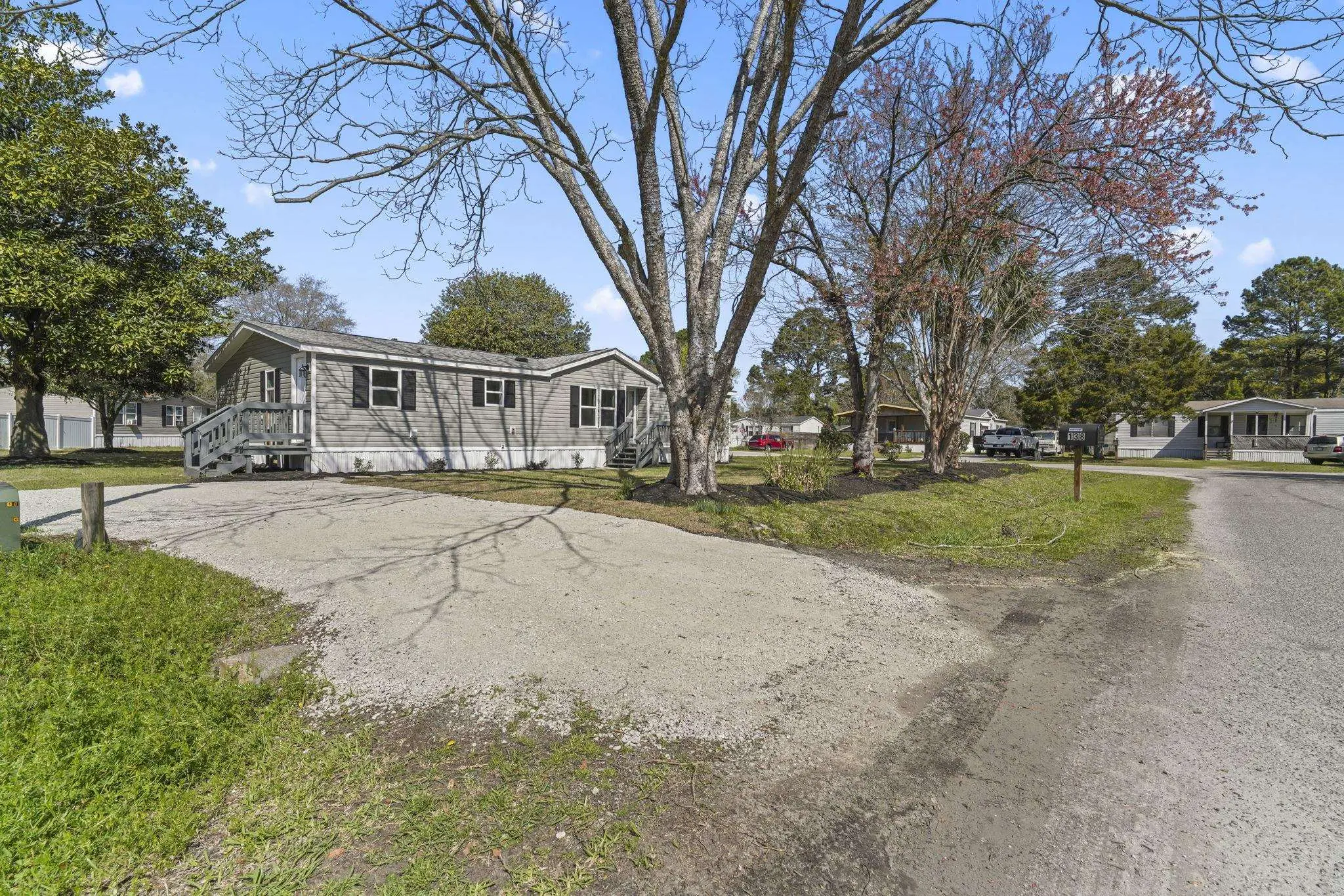 Photo of Listing #2607345