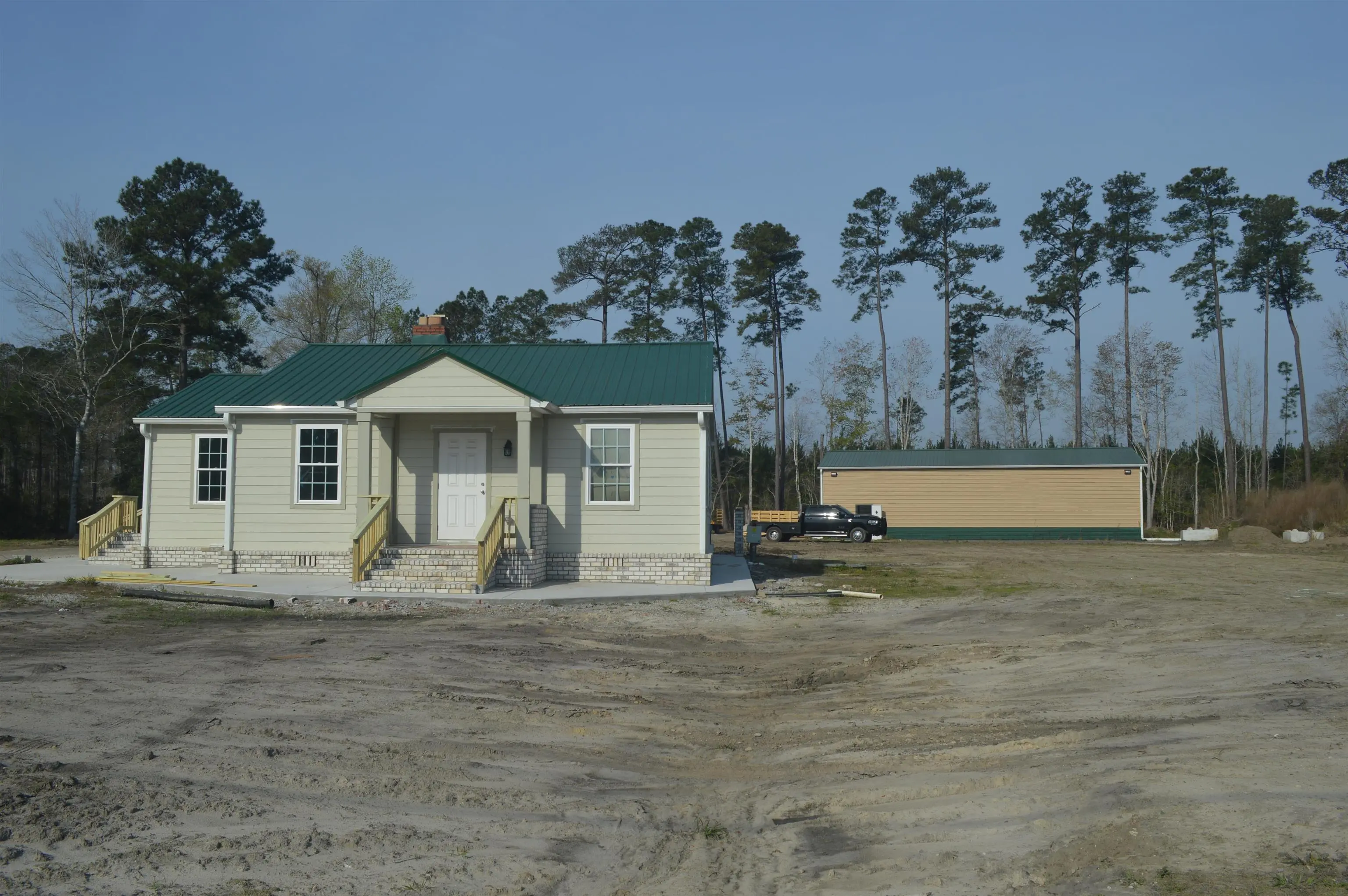 Photo of Listing #2607401