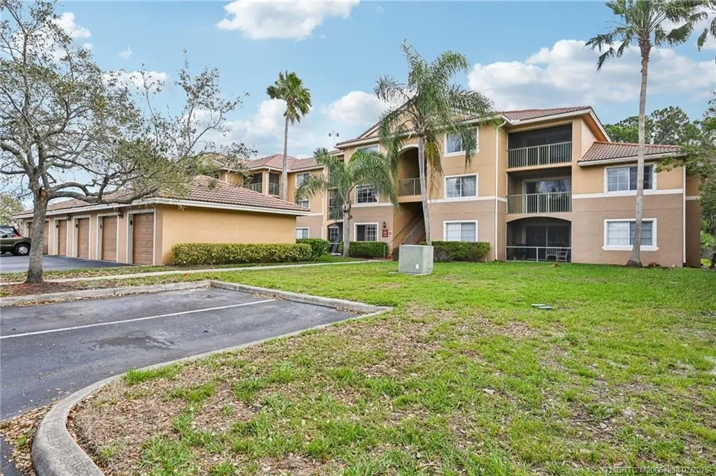 4 of 50 - 3673 Adriatic Lane, Jensen Beach, FL