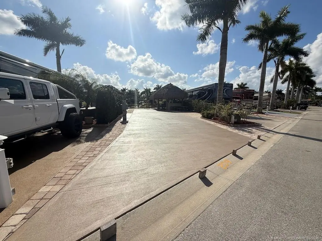 209 Hazard Way, Port St. Lucie