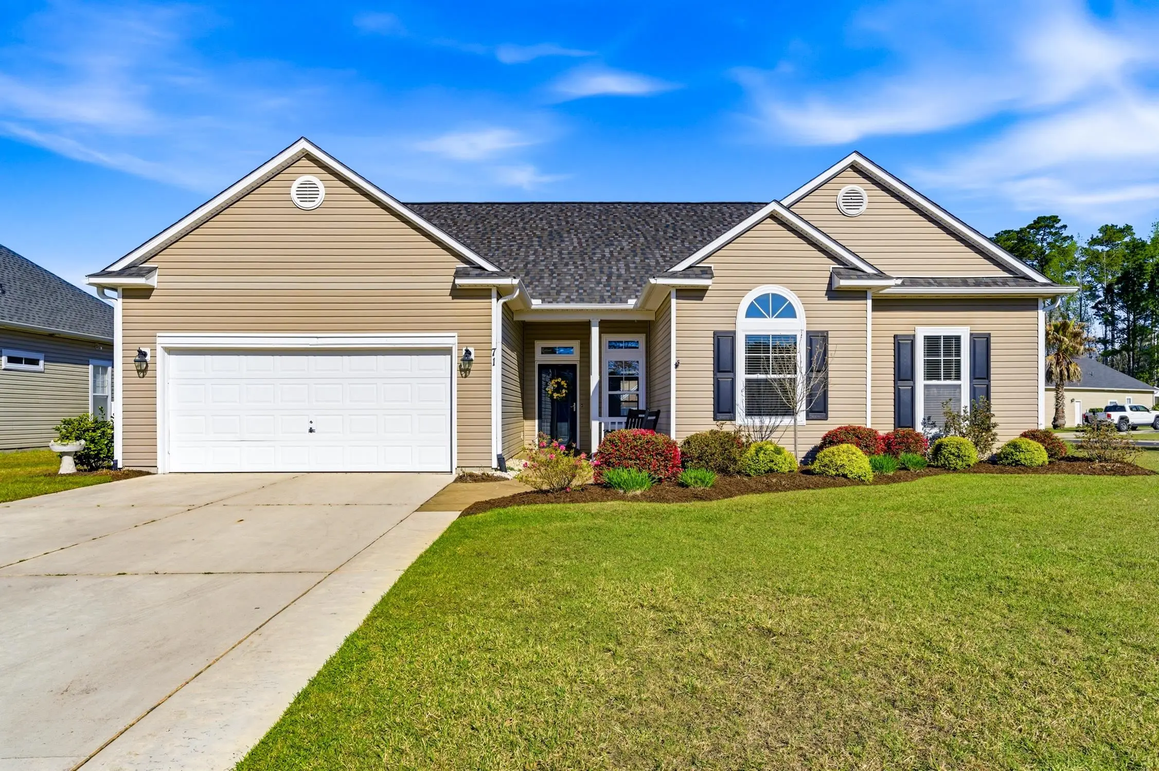 Photo of Listing #2607561