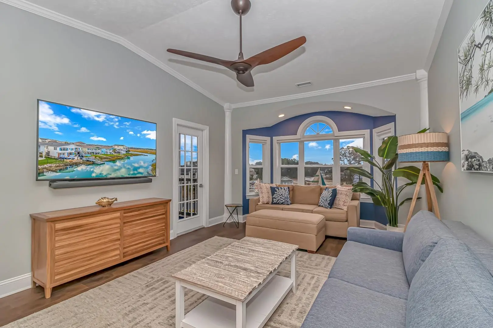 Photo of Listing #2607574