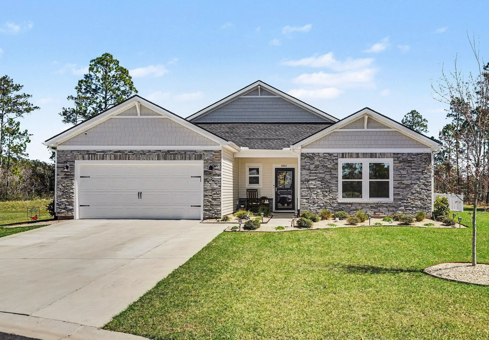 Photo of Listing #2607580