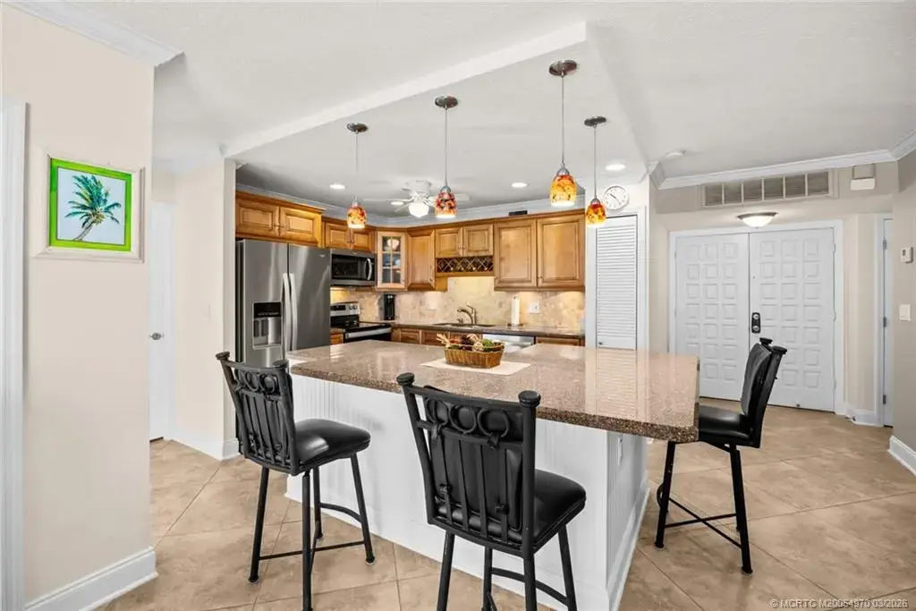 1800 Saint Lucie Boulevard 9-102, Stuart
