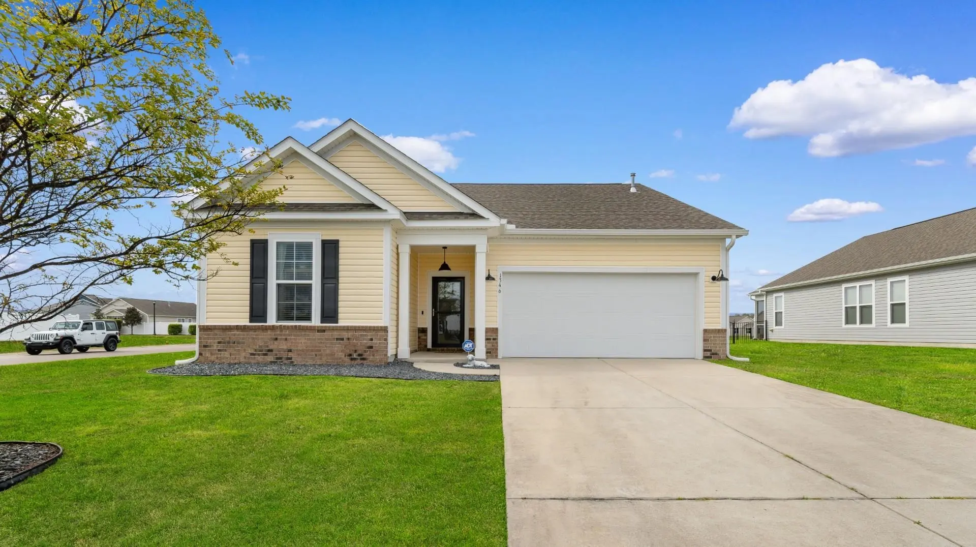 Photo of Listing #2607677