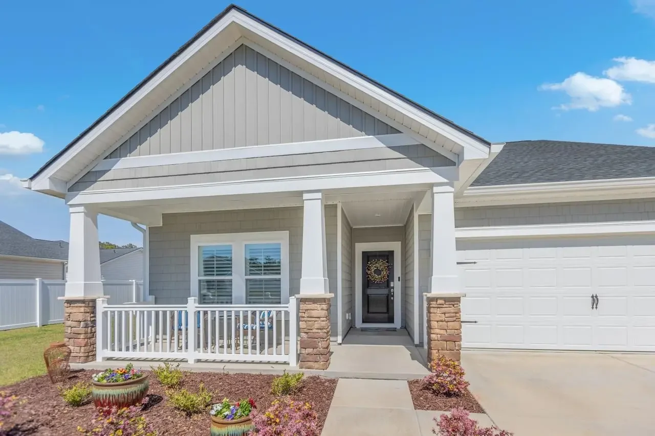 Photo of Listing #2607750