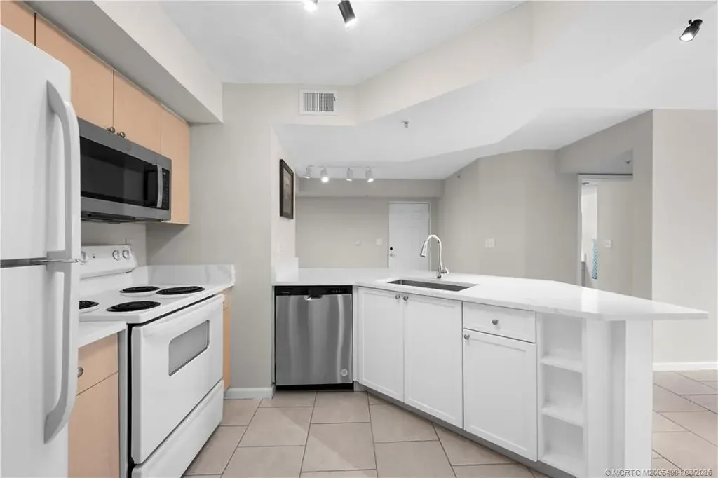 Photo of Listing #M20054994