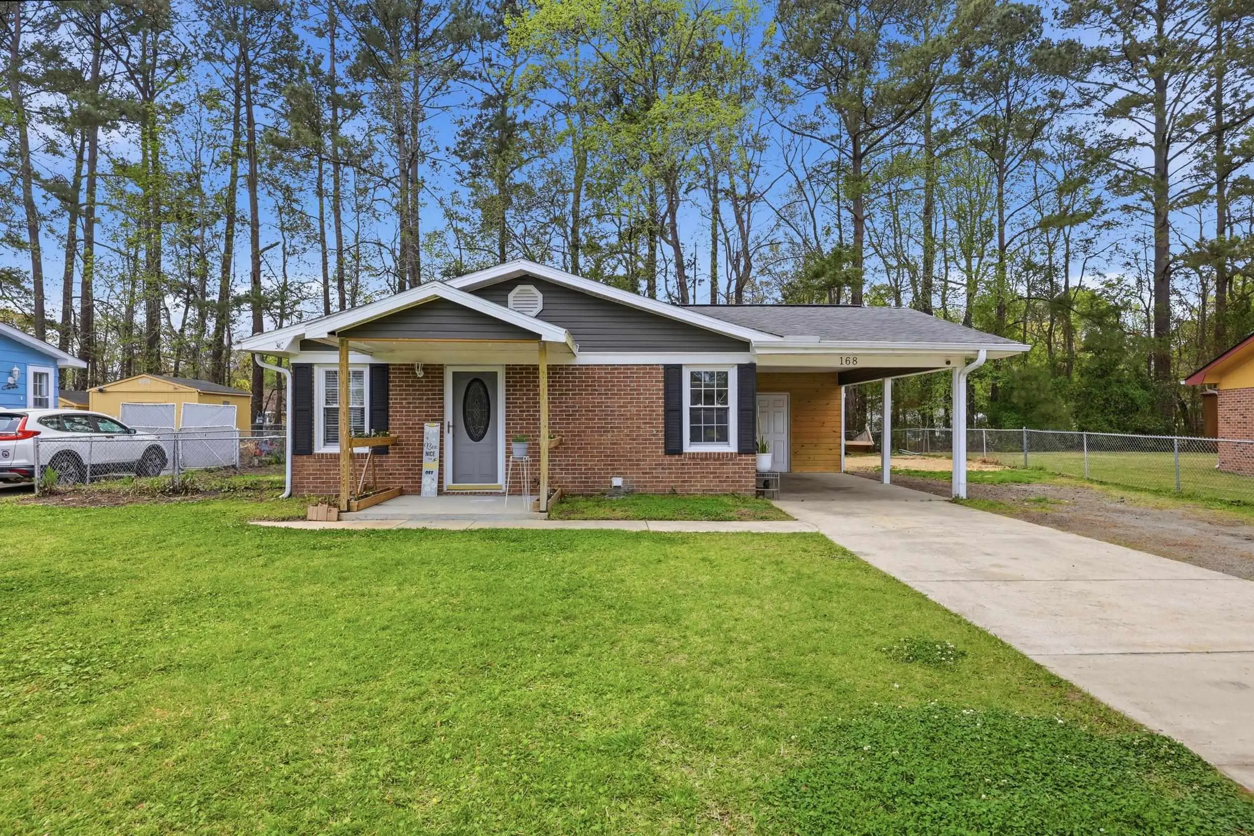 Photo of Listing #2607929