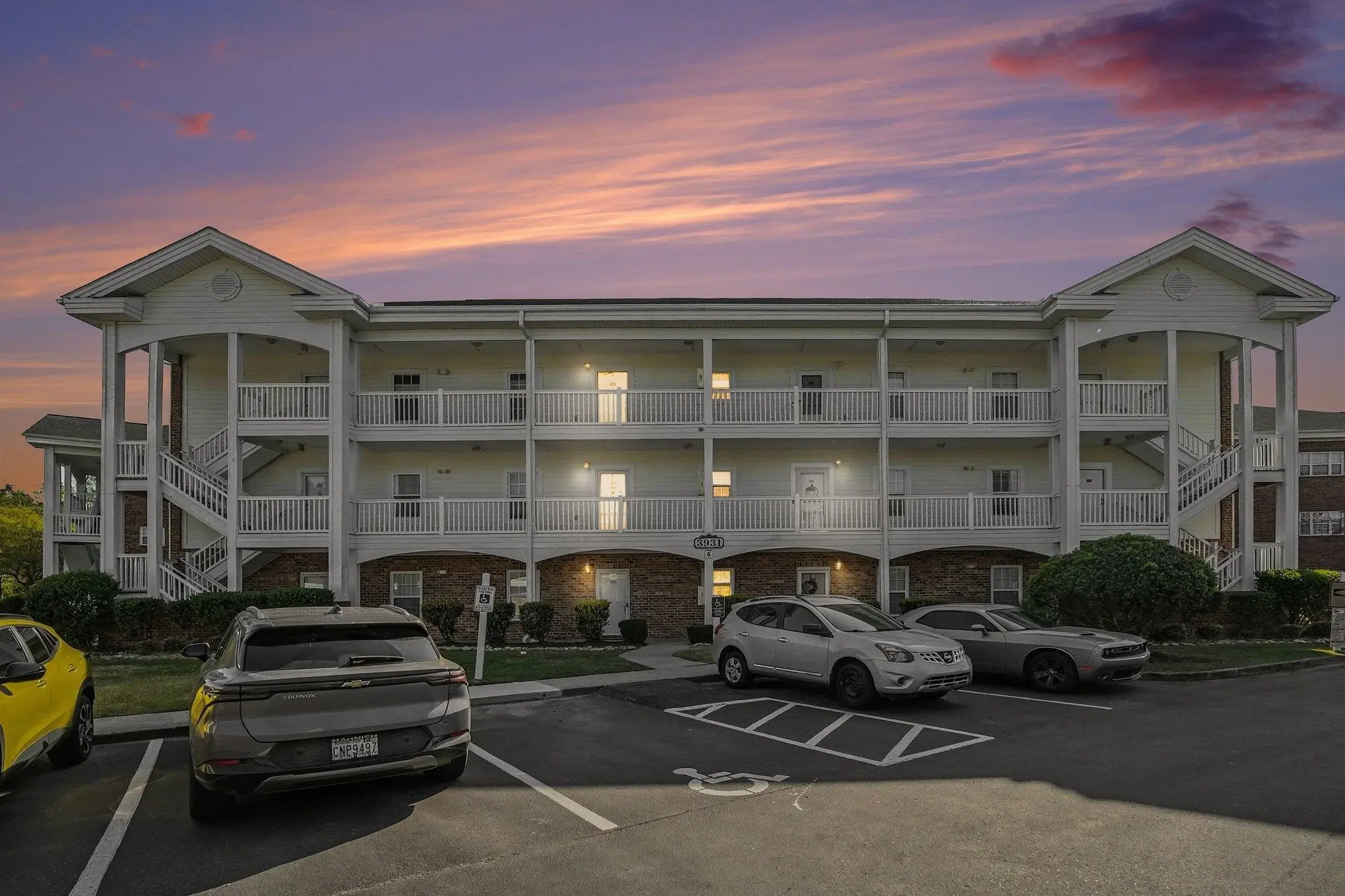 Photo of Listing #2608068