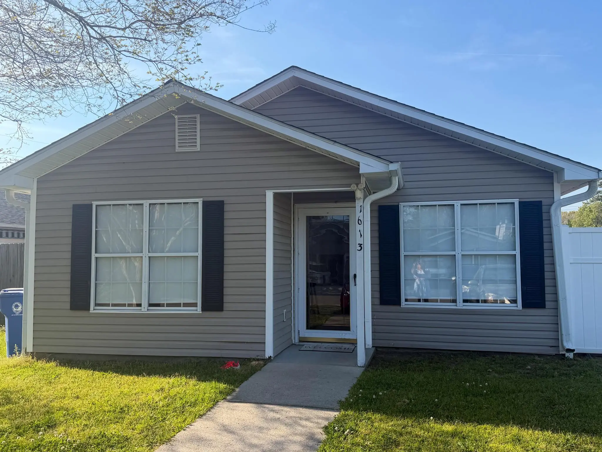 Photo of Listing #2608163