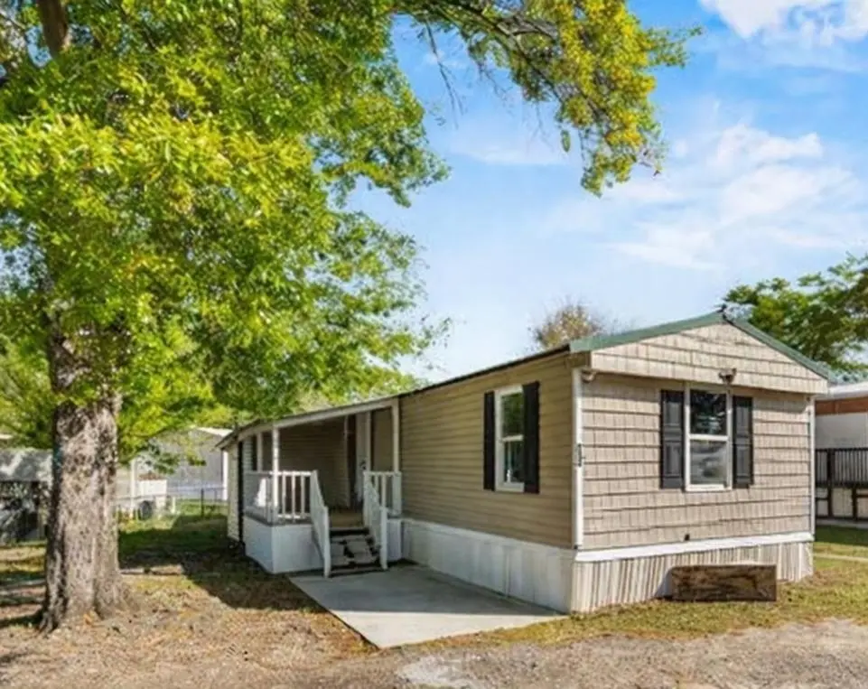 Photo of Listing #2608322