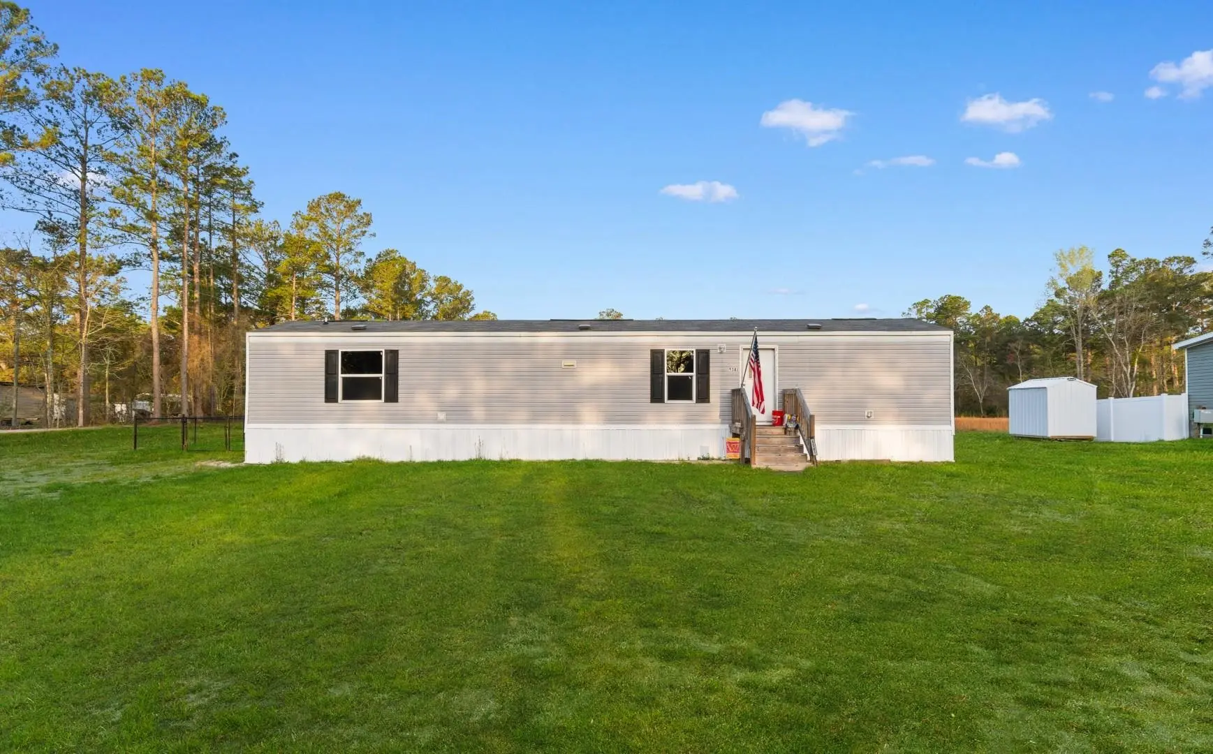 Photo of Listing #2608402