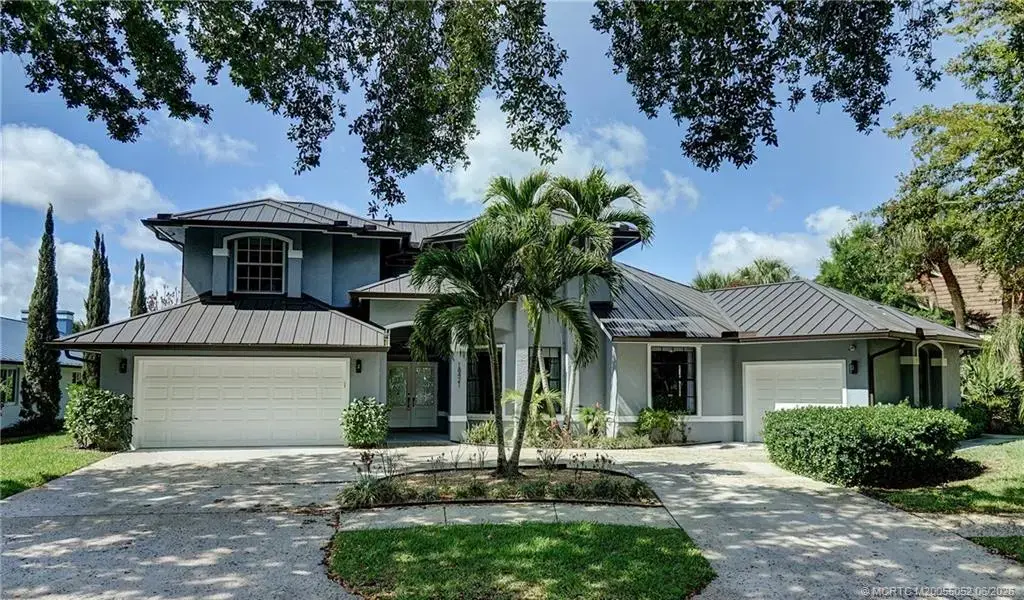 18421 Lake Bend Drive, Jupiter