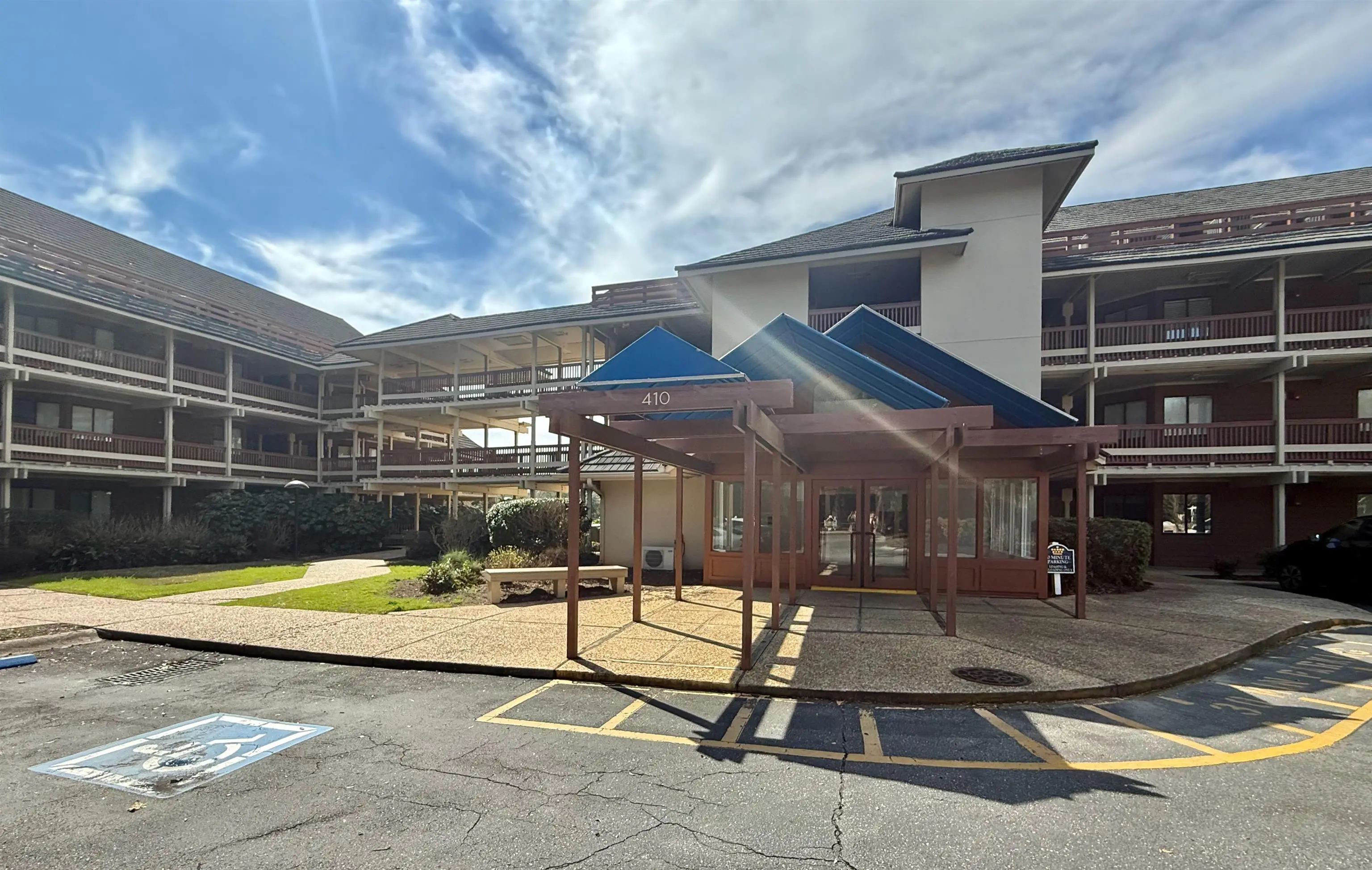 Photo of Listing #2608450