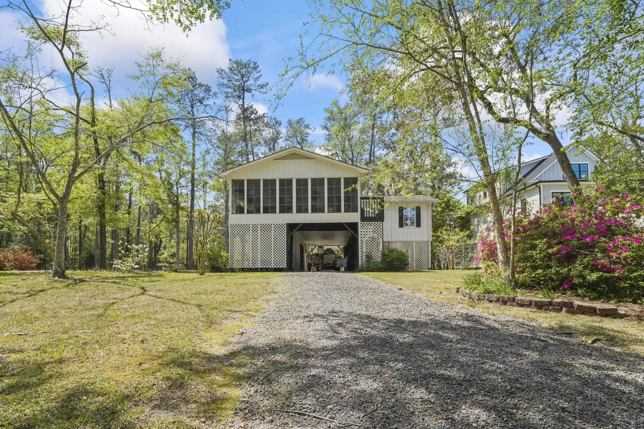 Photo of Listing #2608496