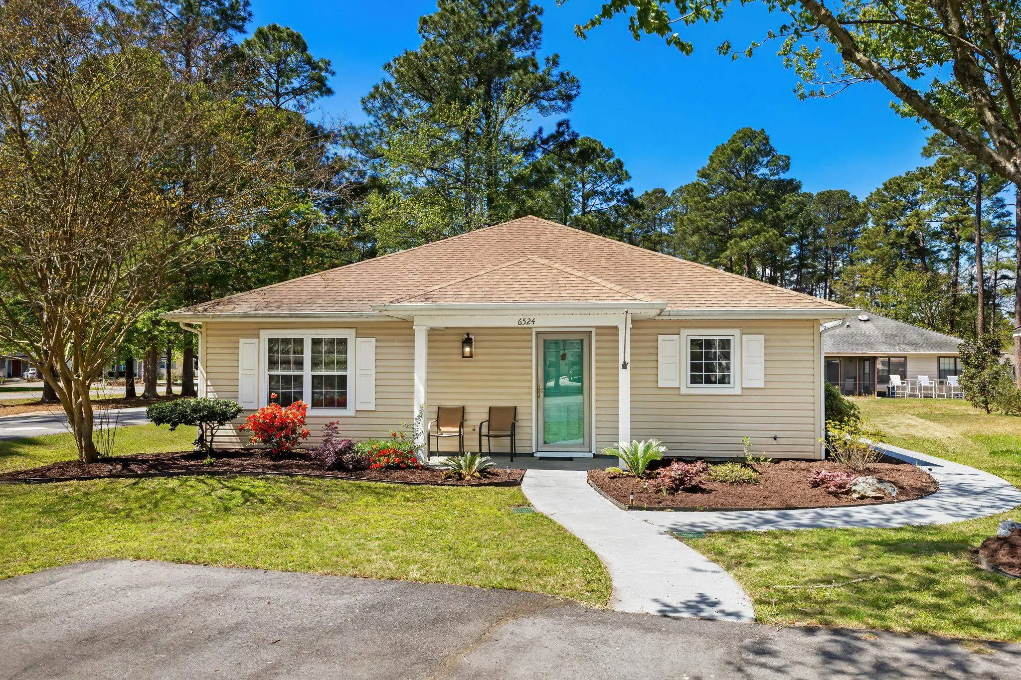 Photo of Listing #2608541