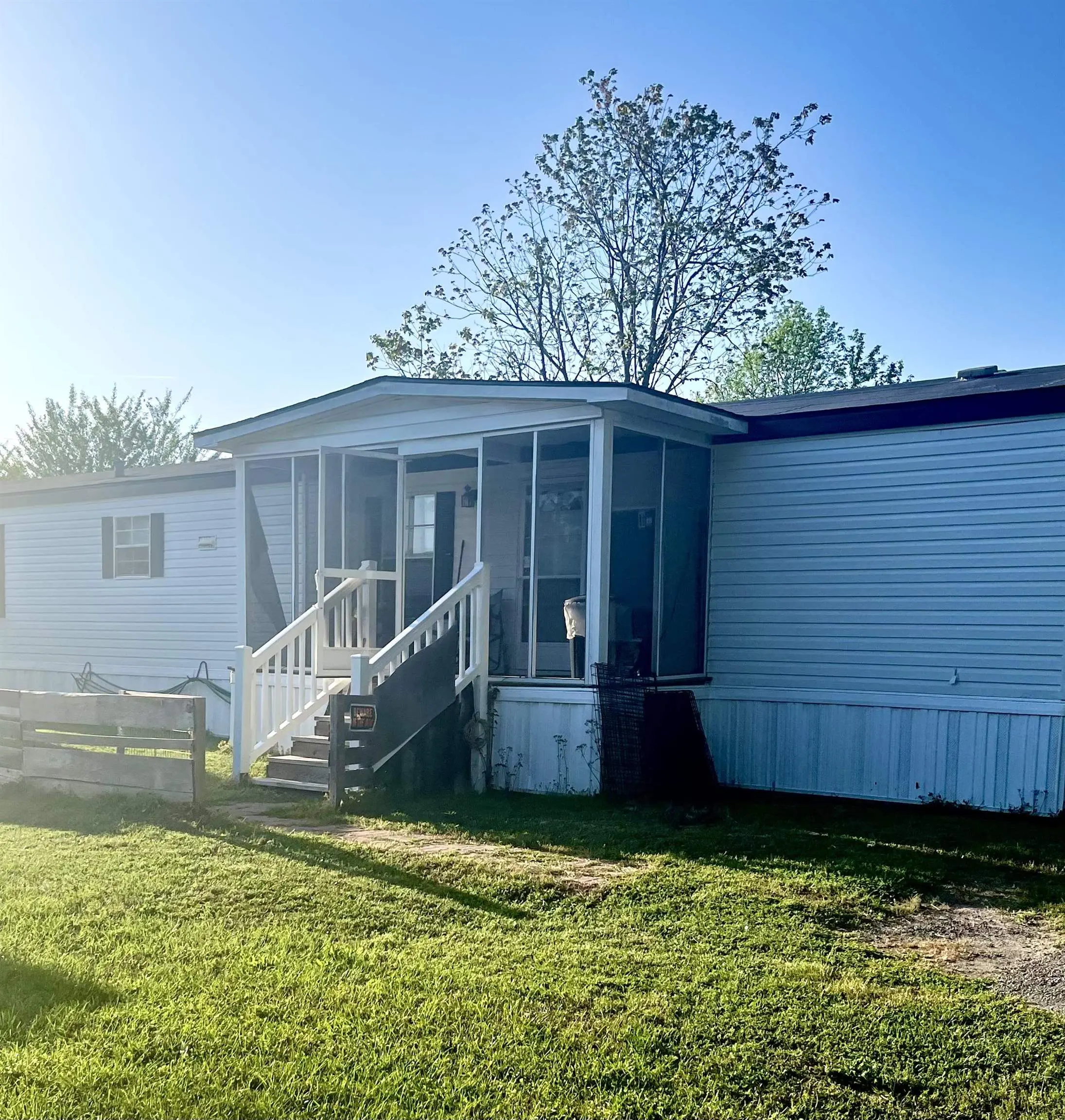 Photo of Listing #2608546