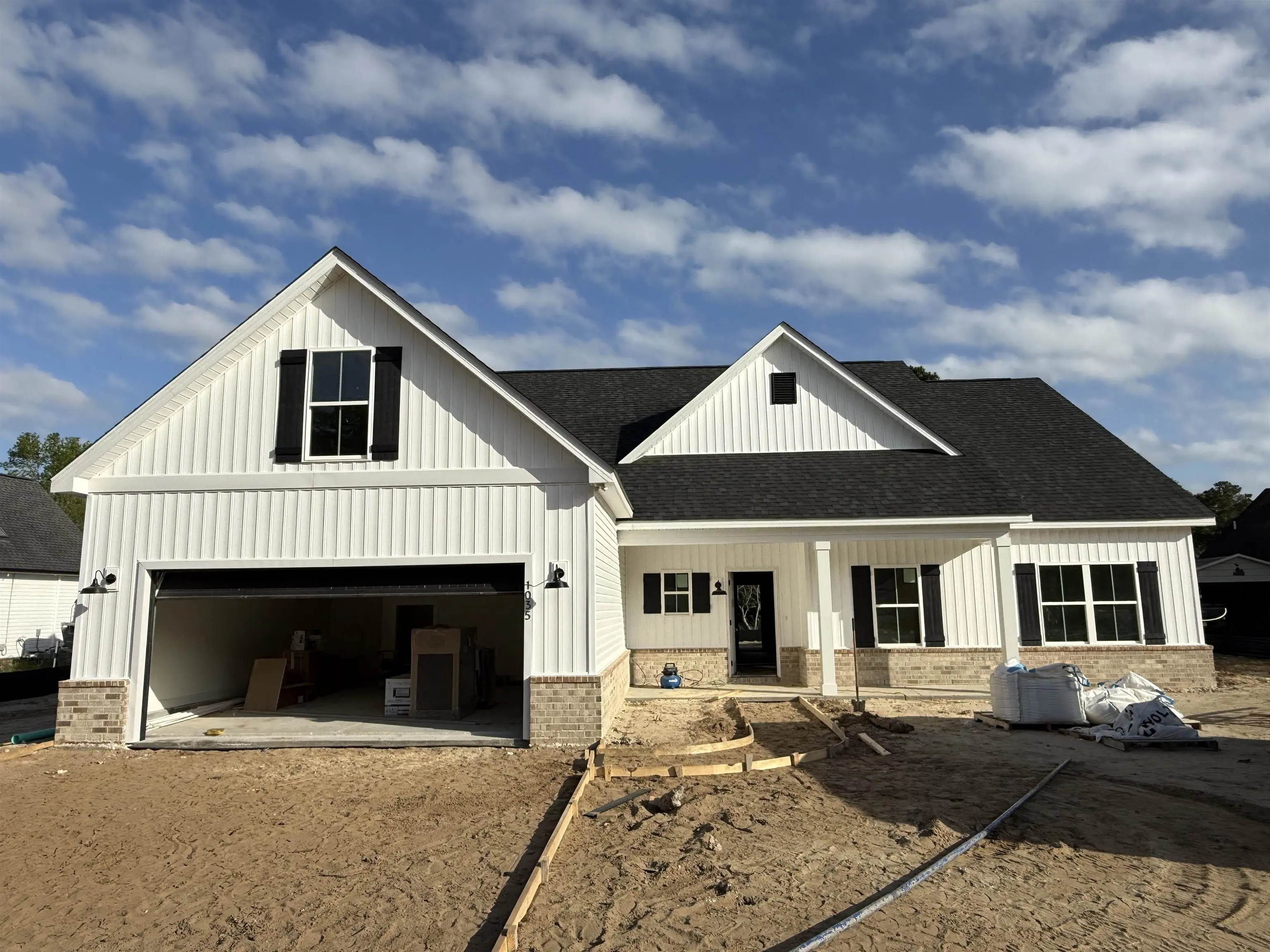 Photo of Listing #2608758