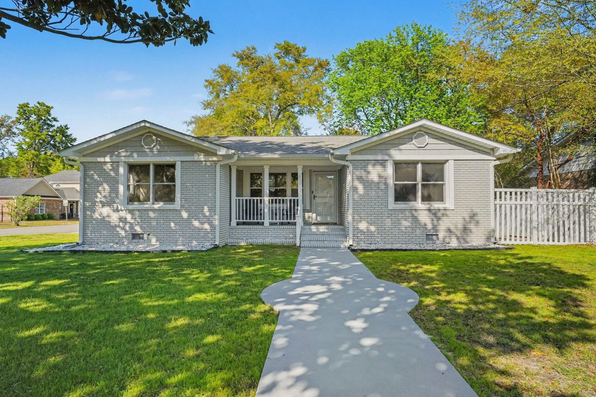 Photo of Listing #2608776