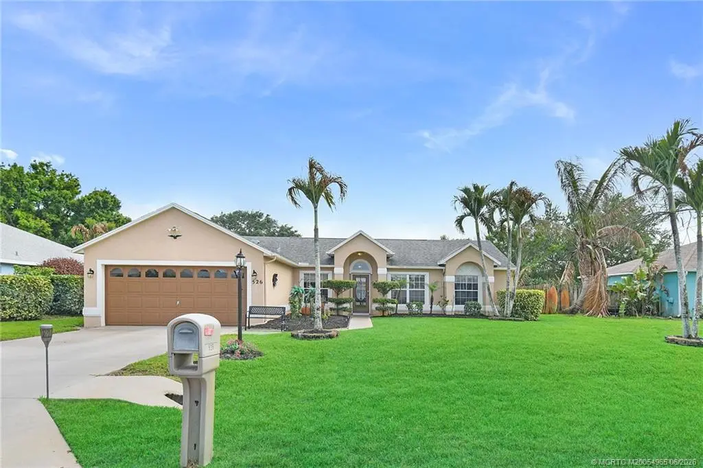 2 of 40 - 526 Vanda Terrado, Jensen Beach, FL