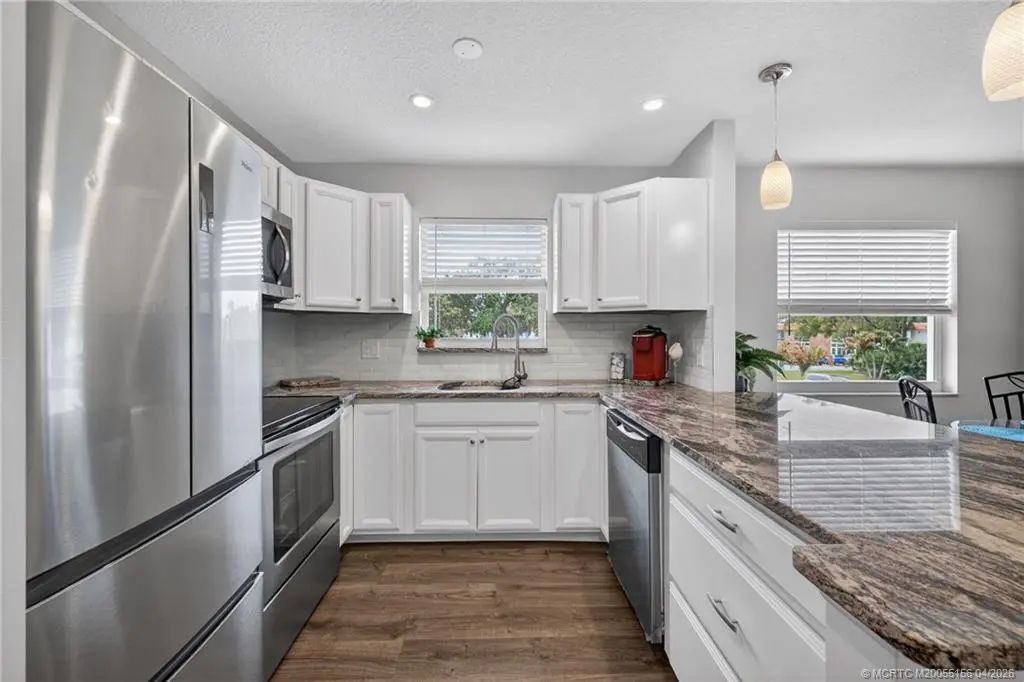 2 of 43 - 1225 21st Street 2615, Stuart, FL