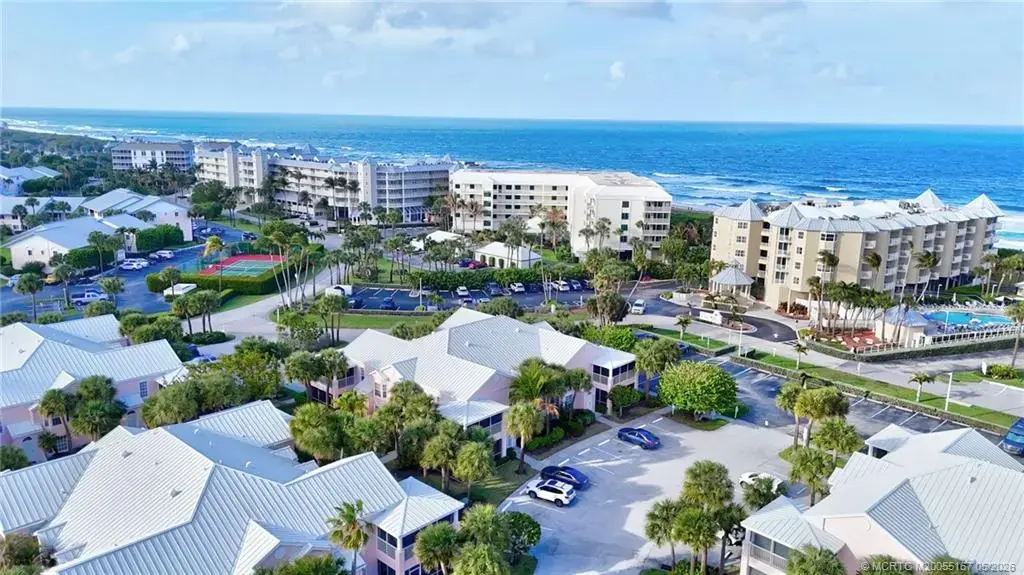 421 Plantation Road 617, Stuart
